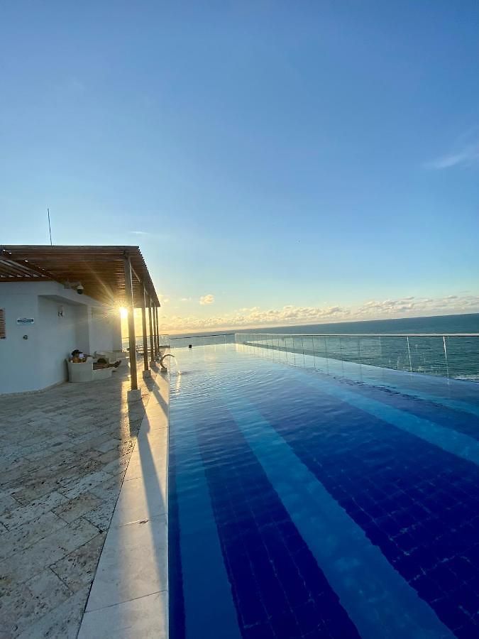 Ocean Drive House - *